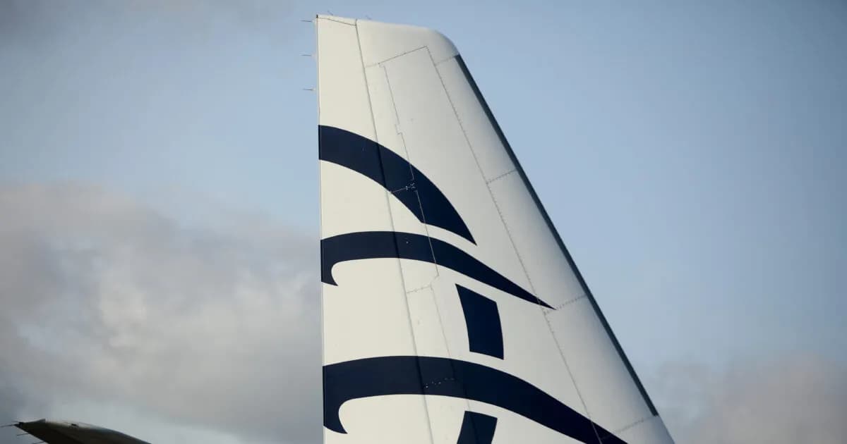 Η Olympic Air επέστρεψε στη Ρόδο μετά από βλάβη κινητήρα