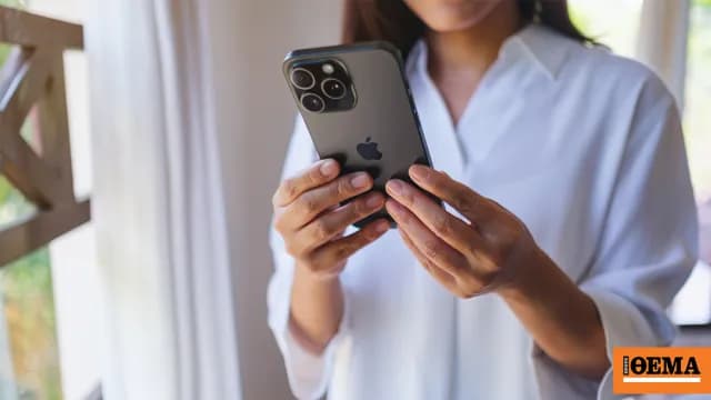 Η Apple ετοιμάζει επετειακό γυάλινο iPhone για το 2027