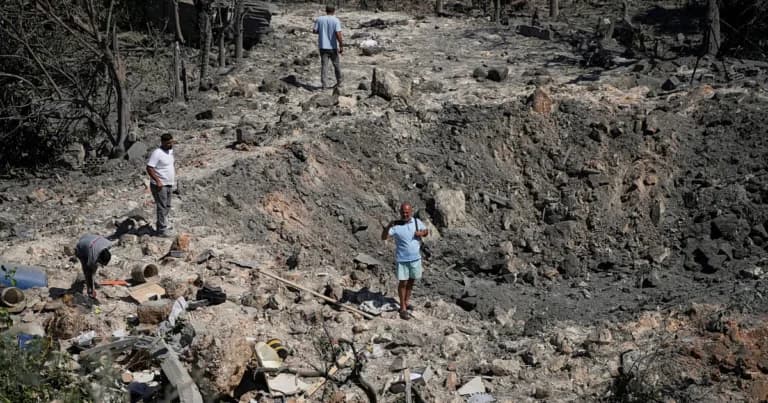 Ο Σαλάμ καταδικάζει τις καταστροφές στον νότιο Λίβανο