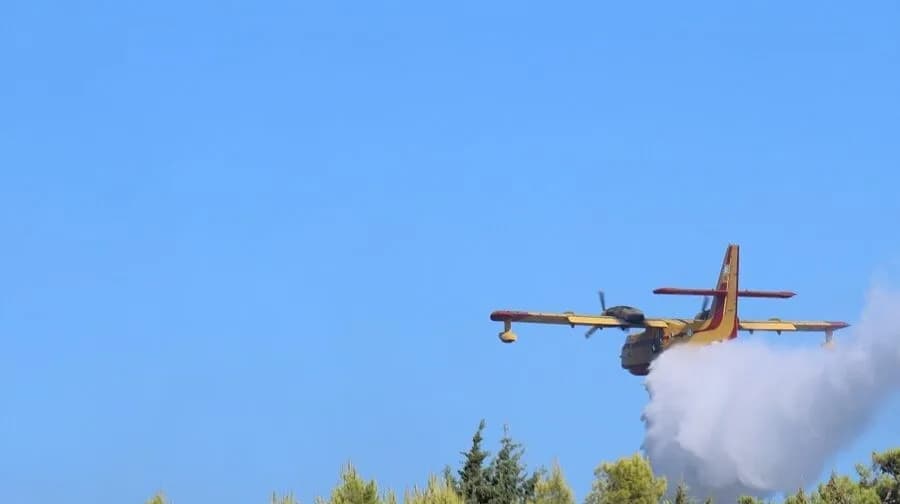 Φωτιά στον Άγιο Νικόλαο Λακωνίας: Κινητοποίηση 36 πυροσβεστών