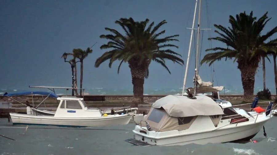 Κόκκινος κώδικας: Η Ελλάδα σε συναγερμό για πυρκαγιές