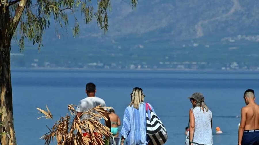 Ο καύσωνας «χτυπά» ξανά: Έρχονται 41 βαθμοί το Σάββατο