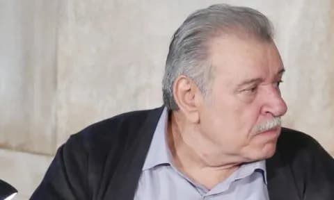 Ο Τάσος Χαλκιάς έχασε το εξοχικό του σε φωτιά