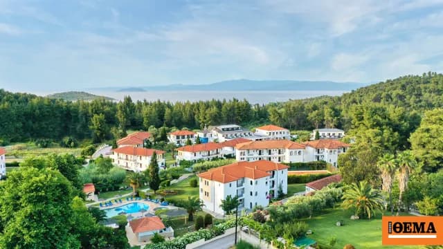 Ο Όμιλος HotelBrain μισθώνει το Chrousso Village στη Χαλκιδική