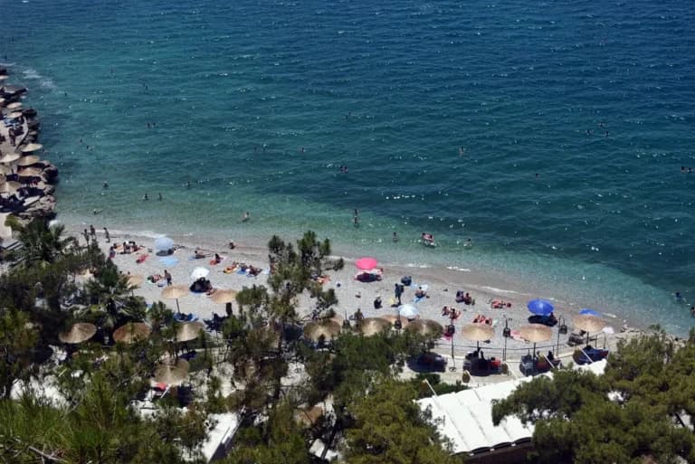 Ο καιρός σήμερα: Έως 36 βαθμούς και ισχυροί άνεμοι