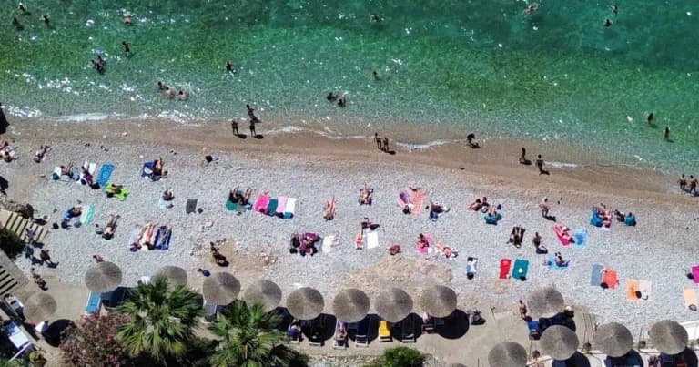 Άνοιξε η πλατφόρμα για το πρόγραμμα Τουρισμός για Όλους 2026
