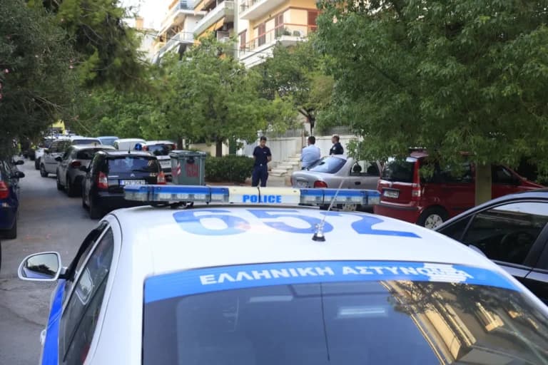 Η γυναικοκτονία στη Νέα Σμύρνη: το προσχεδιασμένο καρτέρι