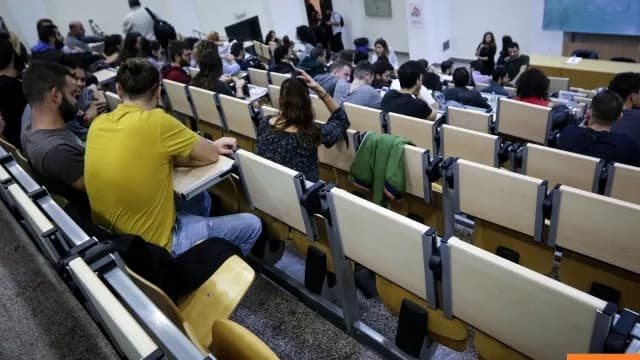 Ο καθηγητής στην Πάτρα μπλοκάρει τα έξυπνα γυαλιά στις εξετάσεις