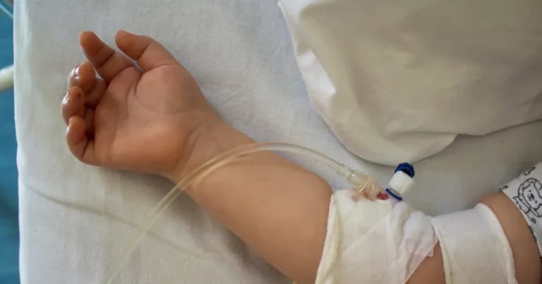 Η Ολλανδία ενέκρινε την πρώτη ευθανασία παιδιού δύο ετών