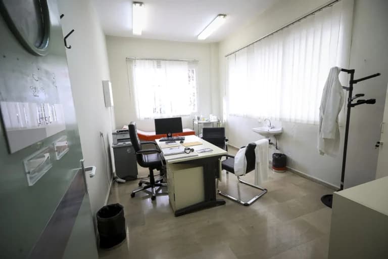 Ο Γεωργιάδης παρουσιάζει AI σύστημα ελέγχου ιατρείων
