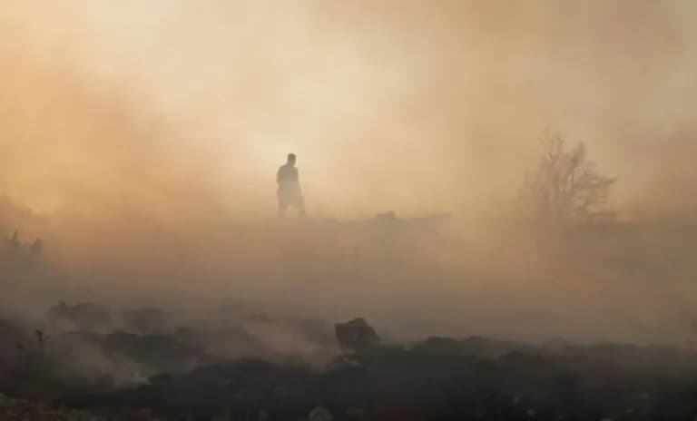 Η πυρκαγιά στην Κροατία εκκένωσε το νησί Μπρατς από 230 κατοίκους
