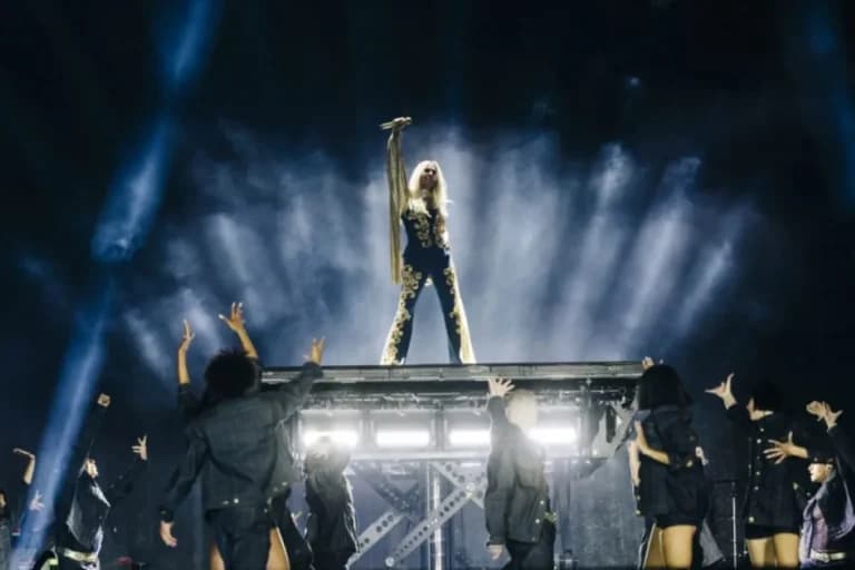 Η Άννα Βίσση απόψε στο ΟΑΚΑ σε sold out συναυλία