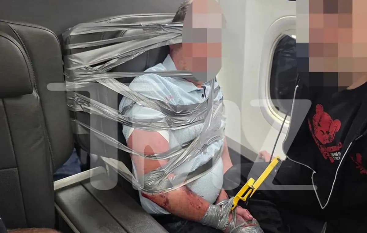 Ο επιβάτης της American Airlines δέθηκε με ταινία