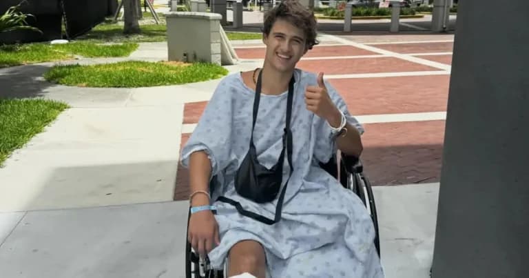 Ο Σταύρος Φλώρος μηνύει το Survivor για 100 εκατ. δολάρια
