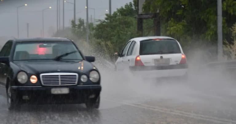 Νέα κακοκαιρία φέρνει βροχές και ανέμους έως 8 μποφόρ