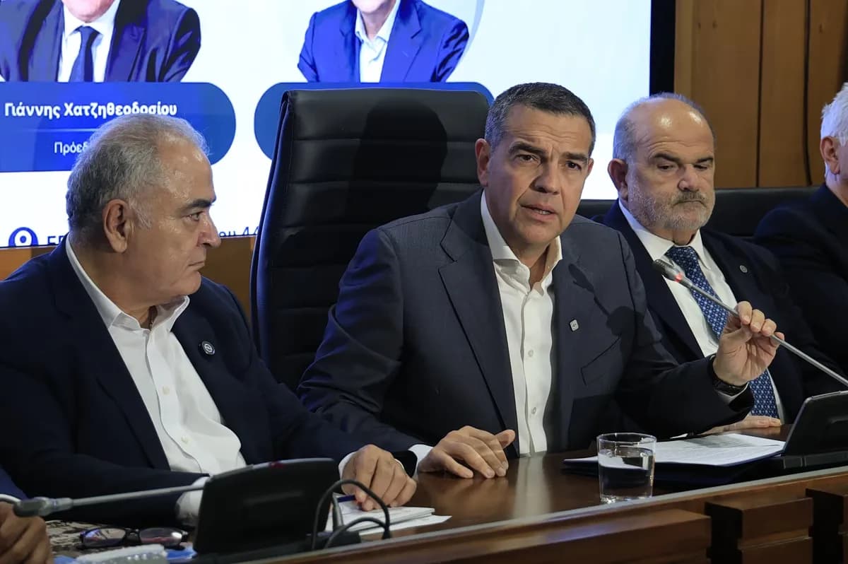 Ο Τσίπρας: Σχέδιο ΕΛΑΣ για τις μικρομεσαίες επιχειρήσεις