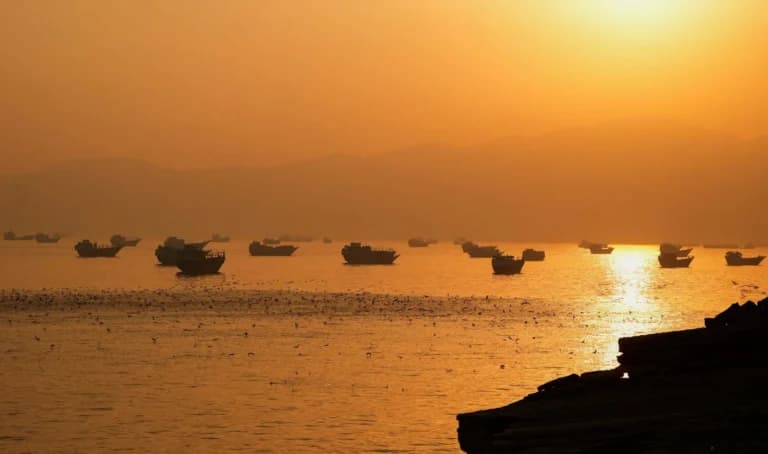 Η επίθεση σε ελληνικό δεξαμενόπλοιο στα στενά του Ορμούζ