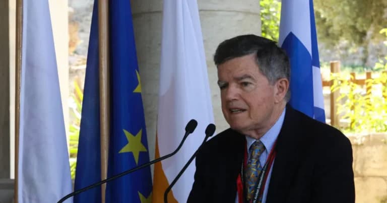 Ο Αθανάσιος Μαρτίνος θύμα απάτης με τεχνητή νοημοσύνη