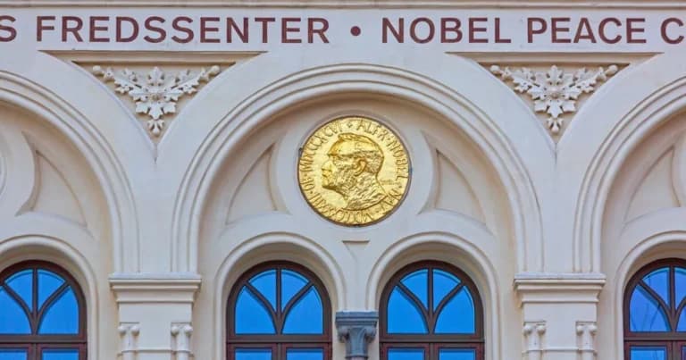 Αύξηση 9% στα χρηματικά έπαθλα των Νόμπελ