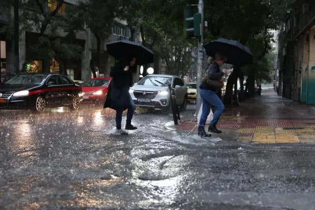 Η Κρήτη τίθεται σε Red Code λόγω ισχυρής κακοκαιρίας