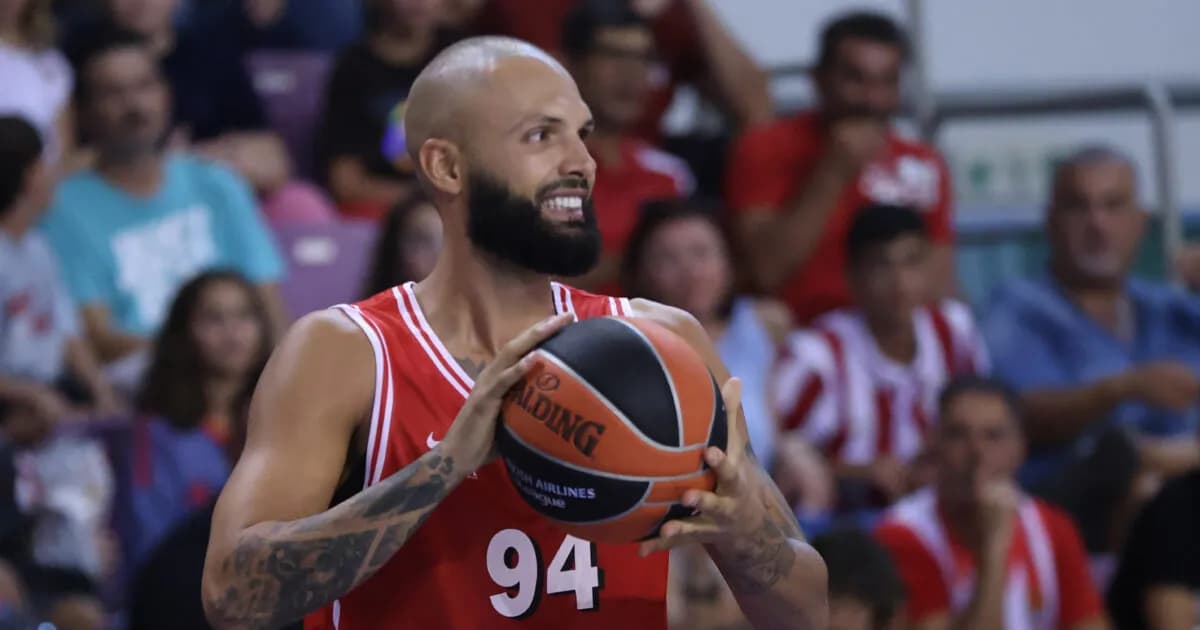 Ο Ολυμπιακός νίκησε τη Φενερμπαχτσέ 82-77 στην Κρήτη