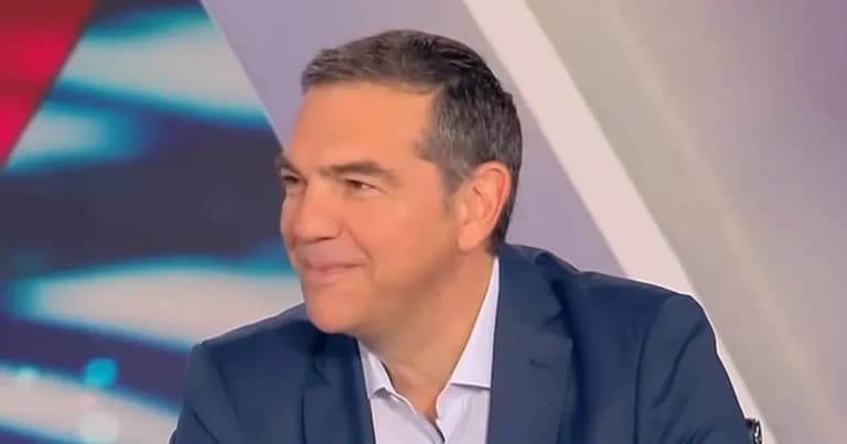 Ο Τσίπρας: «Ή εμείς ή κανείς» για την πολιτική αλλαγή