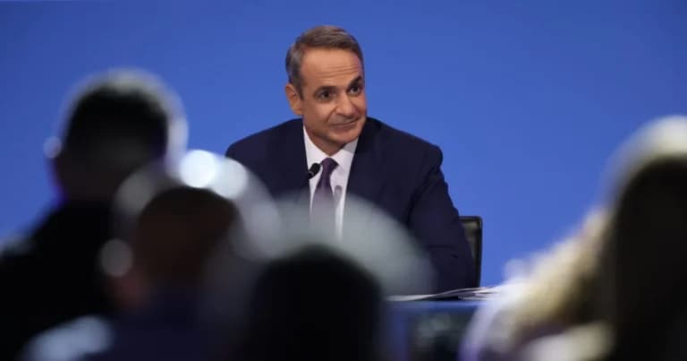 Ο Μητσοτάκης στη ΔΕΘ αποκλείει 13η σύνταξη και μισθό