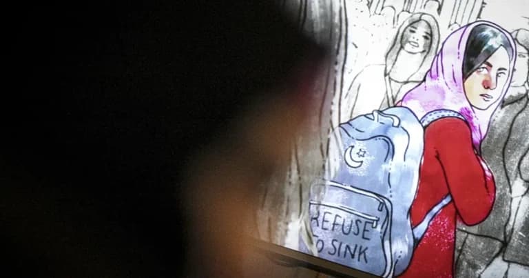 Ο Πλεύρης καταγγέλλει το ψευδές βίντεο με ανηλίκους