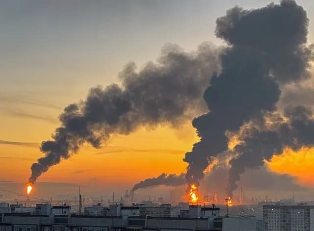 Σταμάτησε το διυλιστήριο της Μόσχας μετά την επίθεση drones