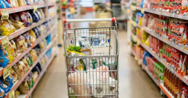 Ο πληθωρισμός στο 3,8% τον Αύγουστο   Ακρίβεια σε ενέργεια, στέγη