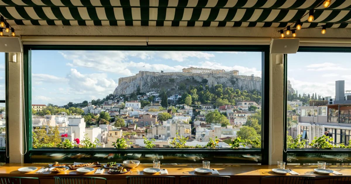 Η Αθηναϊκή Ταράτσα γιορτάζει 2 χρόνια με σούπερ πάρτι