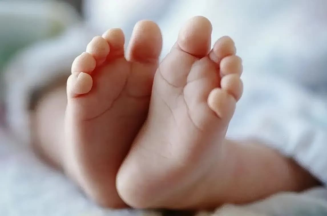 Η 18χρονη μητέρα ομολόγησε κακοποίηση βρέφους στα Χανιά