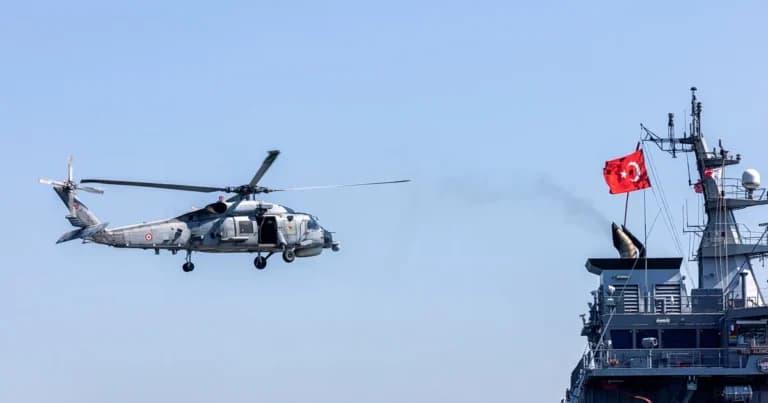 Η Τουρκία μετακινεί 2.000 καταδρομείς κοντά στη Σάμο