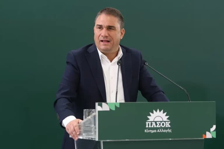 Ο Τσουκαλάς εξαπολύει επίθεση κατά του Μαρινάκη για τη ΔΕΘ