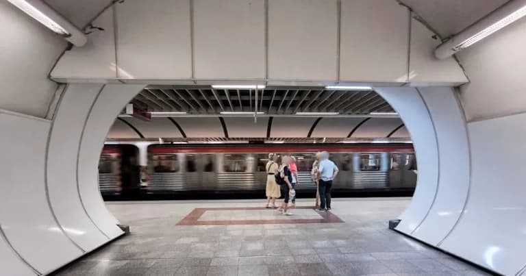 Μετρό Γραμμή 3: Κλείνουν νωρίτερα τρεις σταθμοί