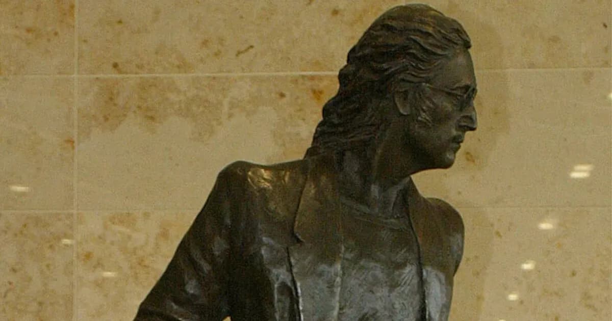 Ο Ρίνγκο Σταρ μιλά για επανένωση των Beatles