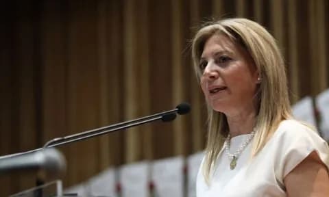 Καρυστιανού: «Θα φύγω από την Ελλάδα αν δεν μπούμε στη Βουλή»