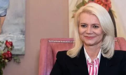 Η γιατρός πίσω από τη θεραπεία πλασμαφαίρεσης στον Μαζωνάκη