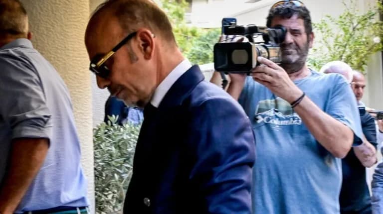 Η Ένωση Ελλήνων Φυσικών: Ανύπαρκτη η «κβαντική ιατρική»