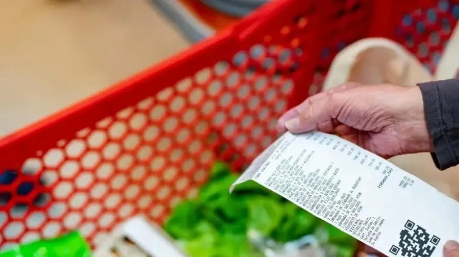 Ακρίβεια: Παράταση ελέγχων στα σούπερ μάρκετ έως το 2027