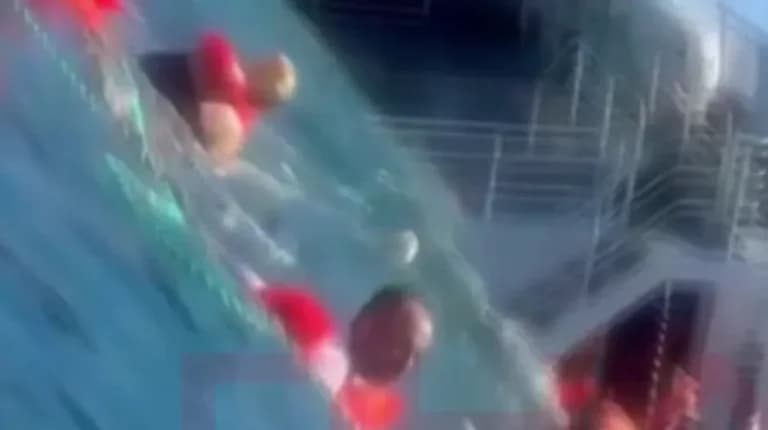 Κατεχόμενα: Σοκαριστικό βίντεο από το ναυάγιο στην Κερύνεια