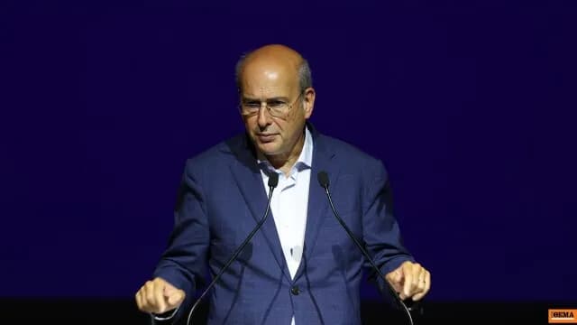 Ο Χατζηδάκης αναλύει τα μέτρα της ΔΕΘ για ρεύμα και συντάξεις