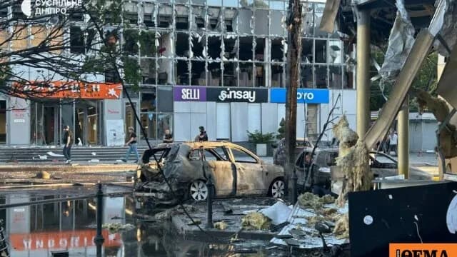 Ρωσικό πλήγμα στο Πάβλογκραντ: πέντε νεκροί, 67 τραυματίες