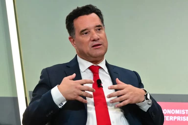 Ο Γεωργιάδης παρουσιάζει AI για τον έλεγχο ιδιωτικών ιατρείων