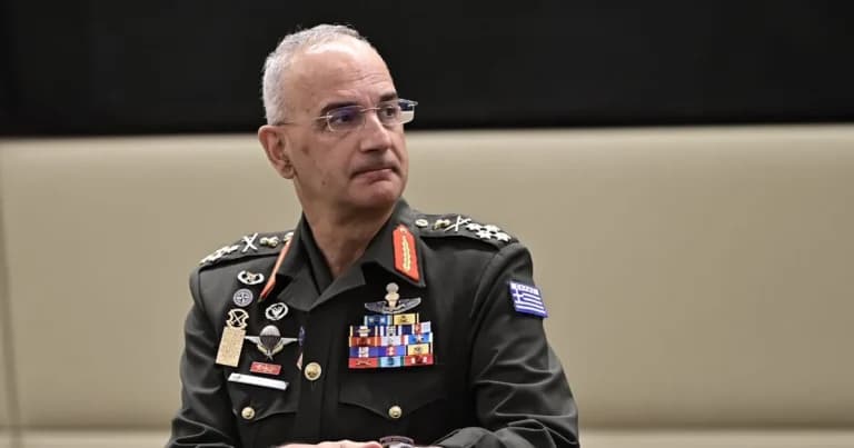 Ο Χούπης παρουσιάζει την Ενεργό Εθελοντική Εφεδρεία