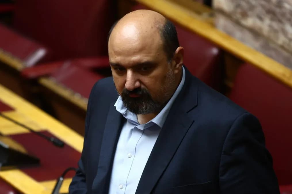 Ο Τριαντόπουλος απαντά στην Καρυστιανού για Τέμπη