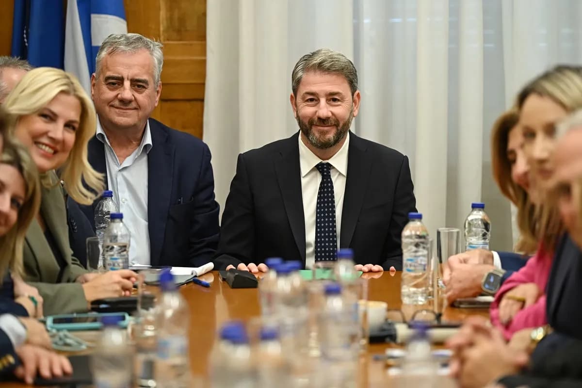 Ανδρουλάκης: Σκληρή επίθεση στην κυβέρνηση για στεγαστικό