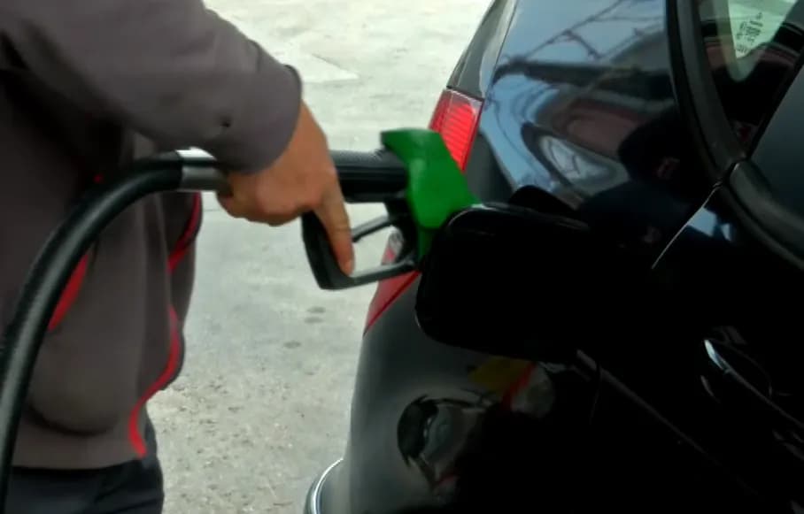 Πτώση στις τιμές καυσίμων: στο 2,15 το πετρέλαιο