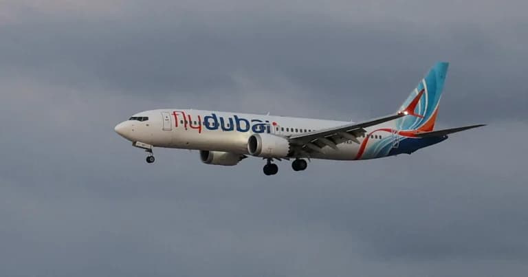 Τρόμος σε πτήση Flydubai: επίθεση με τσεκούρι σε πιλότο