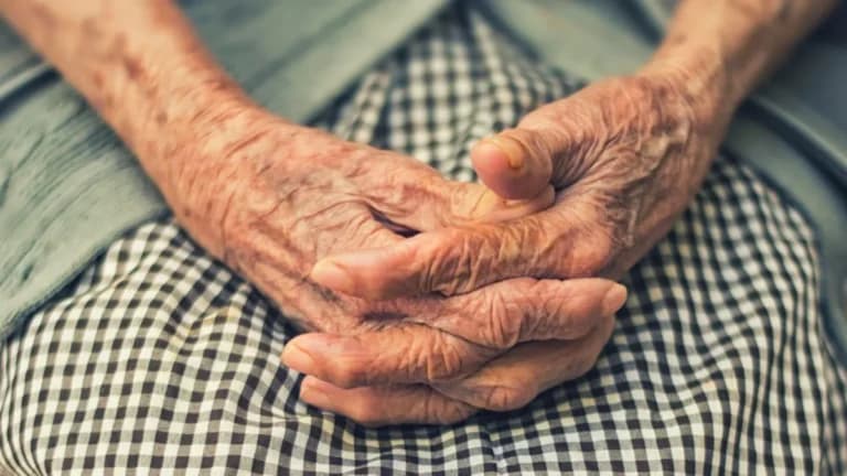 Απάτη με ραδιενέργεια: 90χρονη έχασε 15.000 ευρώ στην Κρήτη